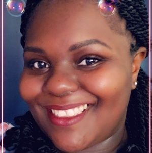 Meet your Posher, Cierra